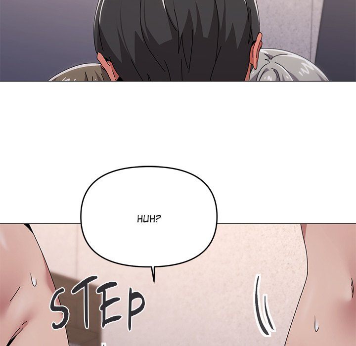 What’s wrong with this family? Chapter 58 - Page 107